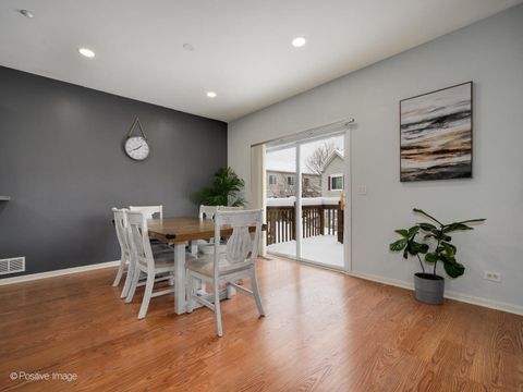 Tiny photo for 1818 KELBERG Avenue, Hoffman Estates, IL 60192 (MLS # 12527863)