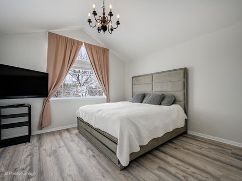 Tiny photo for 1818 KELBERG Avenue, Hoffman Estates, IL 60192 (MLS # 12527863)