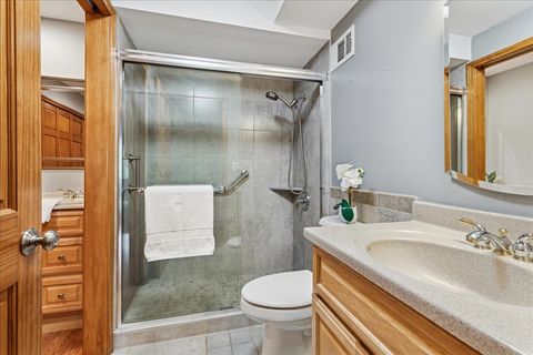 Tiny photo for 1400 N Yarmouth Place #113, Mount Prospect, IL 60056 (MLS # 12496023)