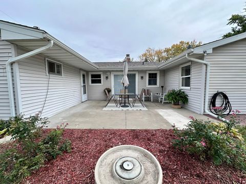 Tiny photo for 1809 22nd Avenue, Sterling, IL 61081 (MLS # 12606347)