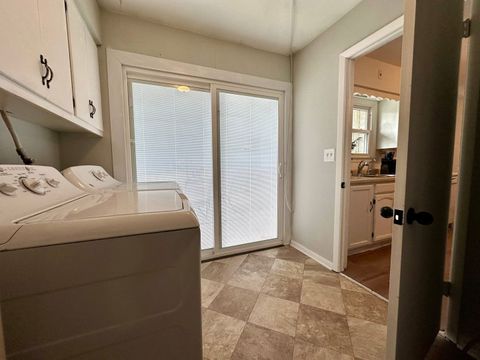 Tiny photo for 1809 22nd Avenue, Sterling, IL 61081 (MLS # 12606347)