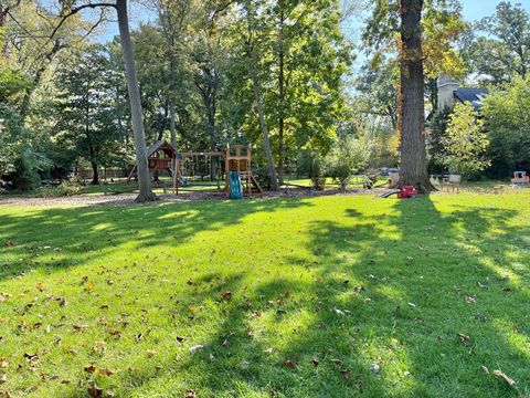 Tiny photo for 901 E Glenwood Road, Glenview, IL 60025 (MLS # 12496631)