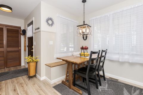 Tiny photo for 306 W Bennett Street, Pontiac, IL 61764 (MLS # 12633108)