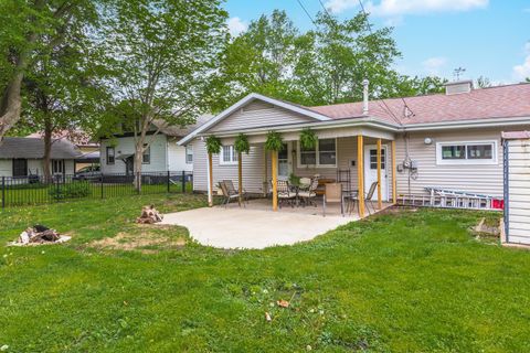 Tiny photo for 306 W Bennett Street, Pontiac, IL 61764 (MLS # 12633108)