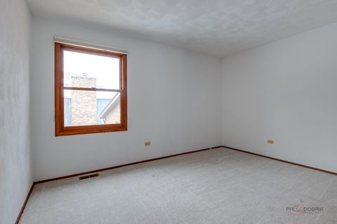 Tiny photo for 4481 Country Trail, Gurnee, IL 60031 (MLS # 12532286)