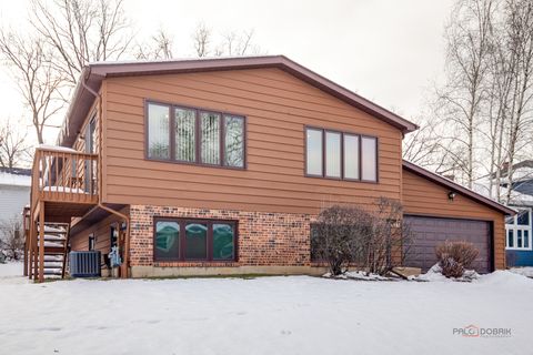 Tiny photo for 4481 Country Trail, Gurnee, IL 60031 (MLS # 12532286)