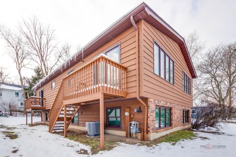 Tiny photo for 4481 Country Trail, Gurnee, IL 60031 (MLS # 12532286)