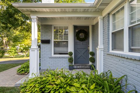 Tiny photo for 33 S June Terrace, Lake Forest, IL 60045 (MLS # 12610690)