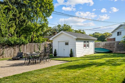 Tiny photo for 33 S June Terrace, Lake Forest, IL 60045 (MLS # 12610690)