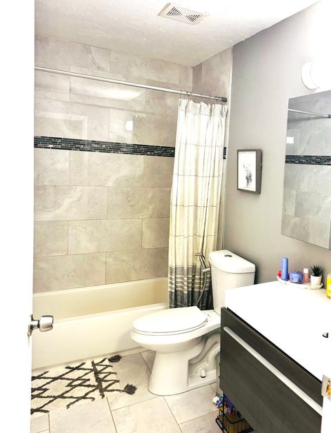 Tiny photo for 30W056 Mulberry Court #056, Warrenville, IL 60555 (MLS # 12514432)