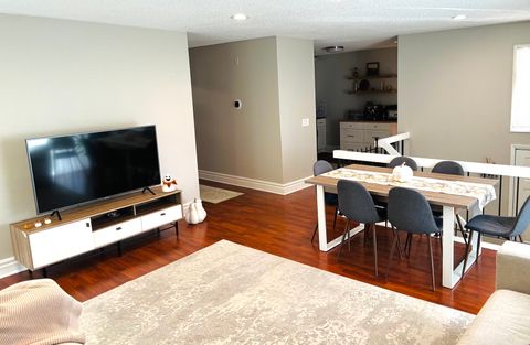 Tiny photo for 30W056 Mulberry Court #056, Warrenville, IL 60555 (MLS # 12514432)