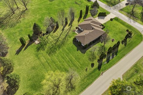 Tiny photo for 24711 S Sycamore Street, Elwood, IL 60421 (MLS # 12598873)