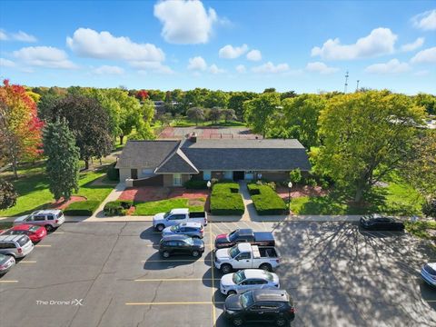 Tiny photo for 144 E Bailey Road #L, Naperville, IL 60565 (MLS # 12502754)