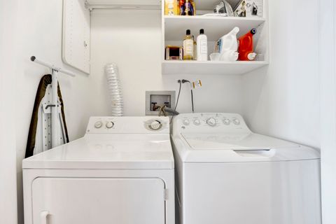 Tiny photo for 500 W Superior Street #1004, Chicago, IL 60654 (MLS # 12495232)