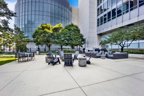 Tiny photo for 500 W Superior Street #1004, Chicago, IL 60654 (MLS # 12495232)