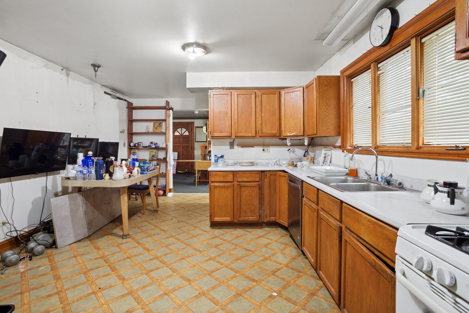 100 W Natoma Avenue