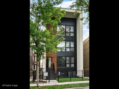 Photo of 831 N Maplewood Avenue #3, Chicago, IL 60622 (MLS # 12734888)