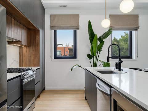 Tiny photo for 831 N Maplewood Avenue #3, Chicago, IL 60622 (MLS # 12734888)