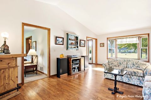 Tiny photo for 26630 N Pheasant Trail, Wauconda, IL 60084 (MLS # 12569400)