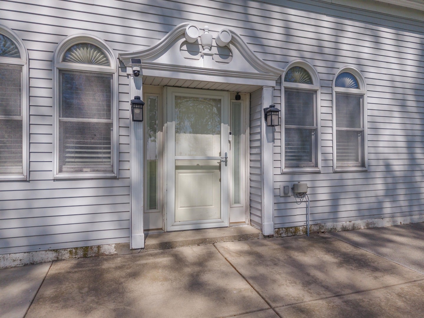 17964 N 1750 East Road
