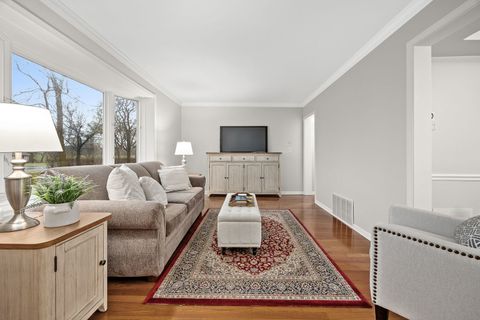 Tiny photo for 6815 Willow Springs Road, Countryside, IL 60525 (MLS # 12602254)