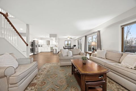 Tiny photo for 6815 Willow Springs Road, Countryside, IL 60525 (MLS # 12602254)