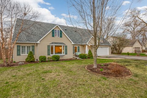 Tiny photo for 6815 Willow Springs Road, Countryside, IL 60525 (MLS # 12602254)