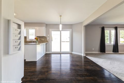 Tiny photo for 16400 Lee Avenue, Orland Park, IL 60467 (MLS # 12483451)