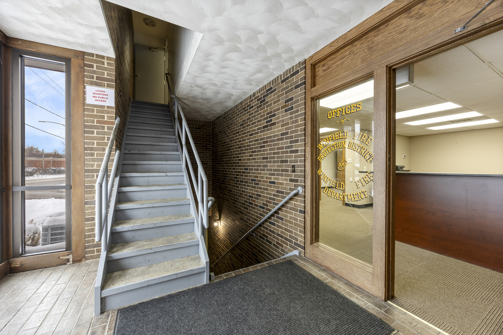 27W530 High Lake Avenue