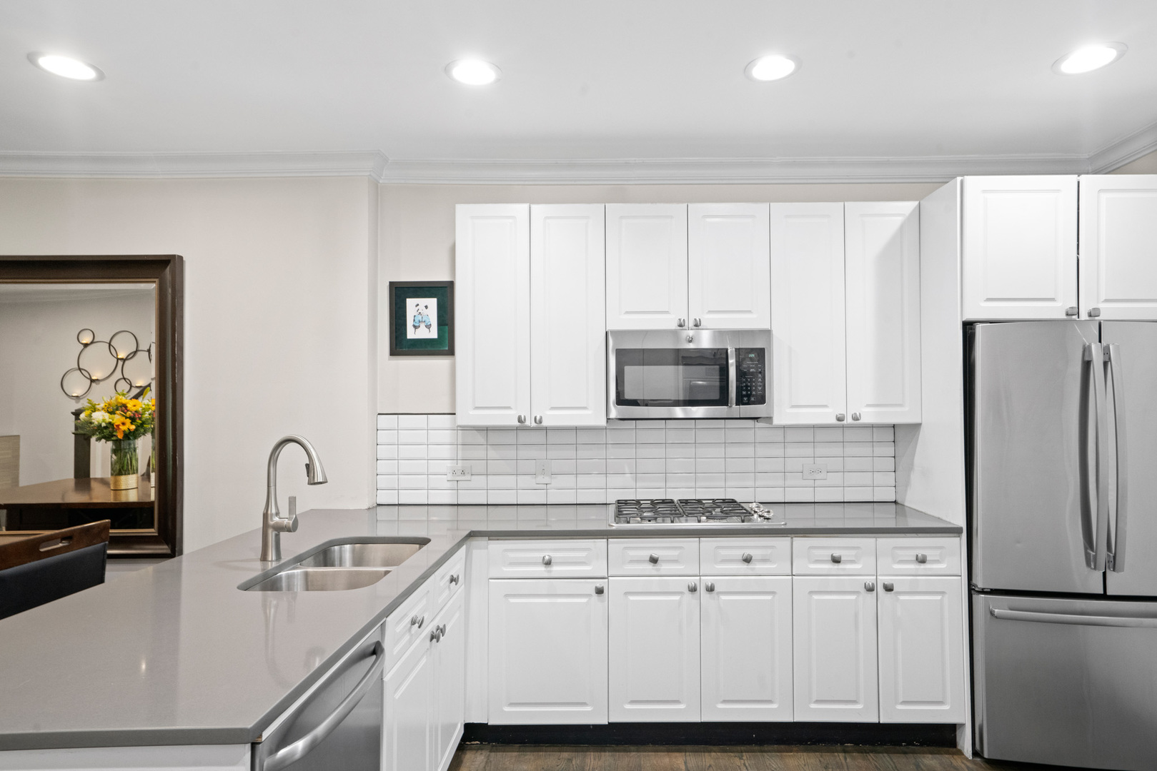 1801 W DIVERSEY Parkway 36