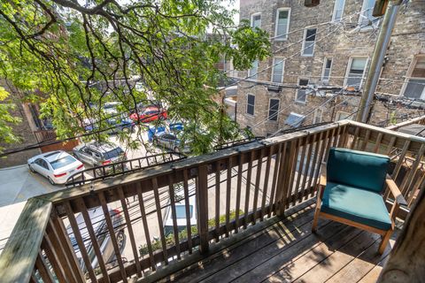 Tiny photo for 807 W NEWPORT Avenue #2, Chicago, IL 60657 (MLS # 12613244)