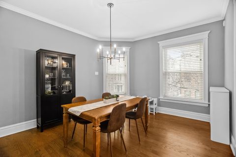 Tiny photo for 807 W NEWPORT Avenue #2, Chicago, IL 60657 (MLS # 12613244)