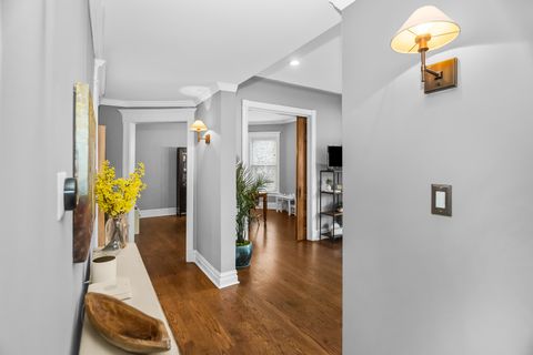 Tiny photo for 807 W NEWPORT Avenue #2, Chicago, IL 60657 (MLS # 12613244)