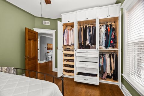 Tiny photo for 807 W NEWPORT Avenue #2, Chicago, IL 60657 (MLS # 12613244)