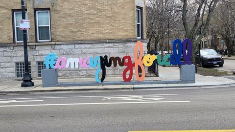 Tiny photo for 807 W NEWPORT Avenue #2, Chicago, IL 60657 (MLS # 12613244)