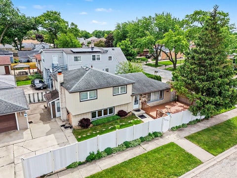 Tiny photo for 5858 W 88th Place, Oak Lawn, IL 60453 (MLS # 12648751)