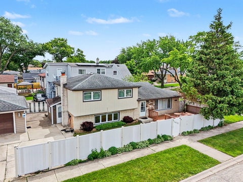 Tiny photo for 5858 W 88th Place, Oak Lawn, IL 60453 (MLS # 12648751)
