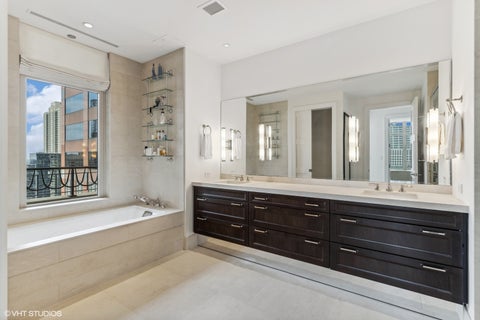 Tiny photo for 118 E Erie Street #27G, Chicago, IL 60611 (MLS # 12718864)