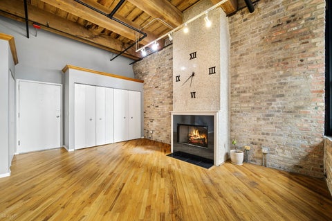 Tiny photo for 226 N Clinton Street #525, Chicago, IL 60661 (MLS # 12684372)