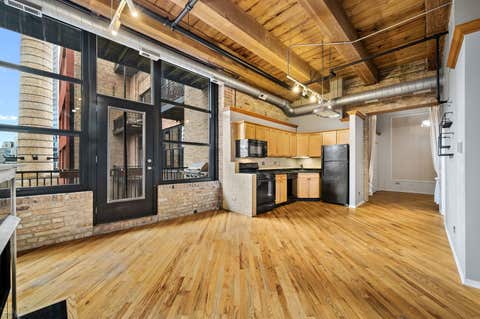 Tiny photo for 226 N Clinton Street #525, Chicago, IL 60661 (MLS # 12684372)