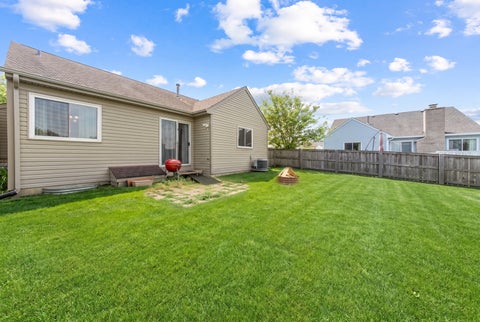 Tiny photo for 1862 Grosse Pointe Drive, Hanover Park, IL 60133 (MLS # 12666210)