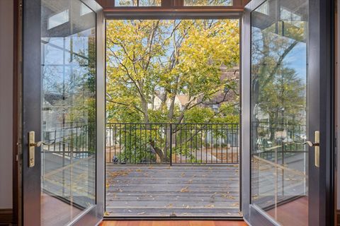 Tiny photo for 1745 W Cornelia Avenue, Chicago, IL 60657 (MLS # 12516896)