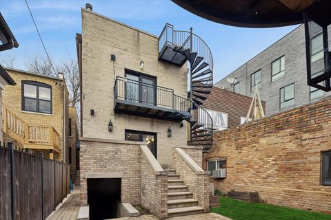 Tiny photo for 1745 W Cornelia Avenue, Chicago, IL 60657 (MLS # 12516896)