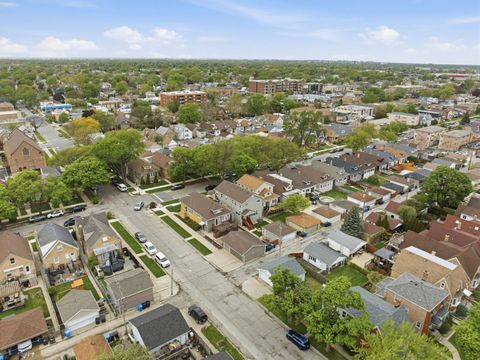 Tiny photo for 3505 N Nottingham Avenue, Chicago, IL 60634 (MLS # 12635605)