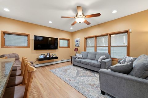 Tiny photo for 3505 N Nottingham Avenue, Chicago, IL 60634 (MLS # 12635605)