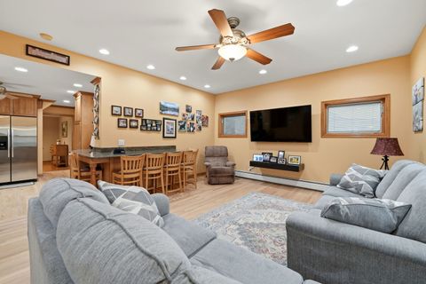 Tiny photo for 3505 N Nottingham Avenue, Chicago, IL 60634 (MLS # 12635605)
