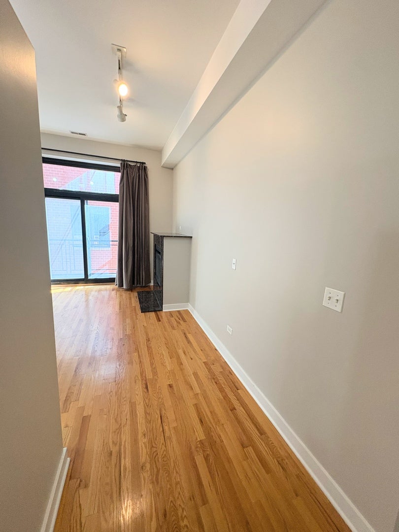 2 S Leavitt Street 308