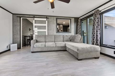 Tiny photo for 208 E 8th Street, Gridley, IL 61744 (MLS # 12494291)