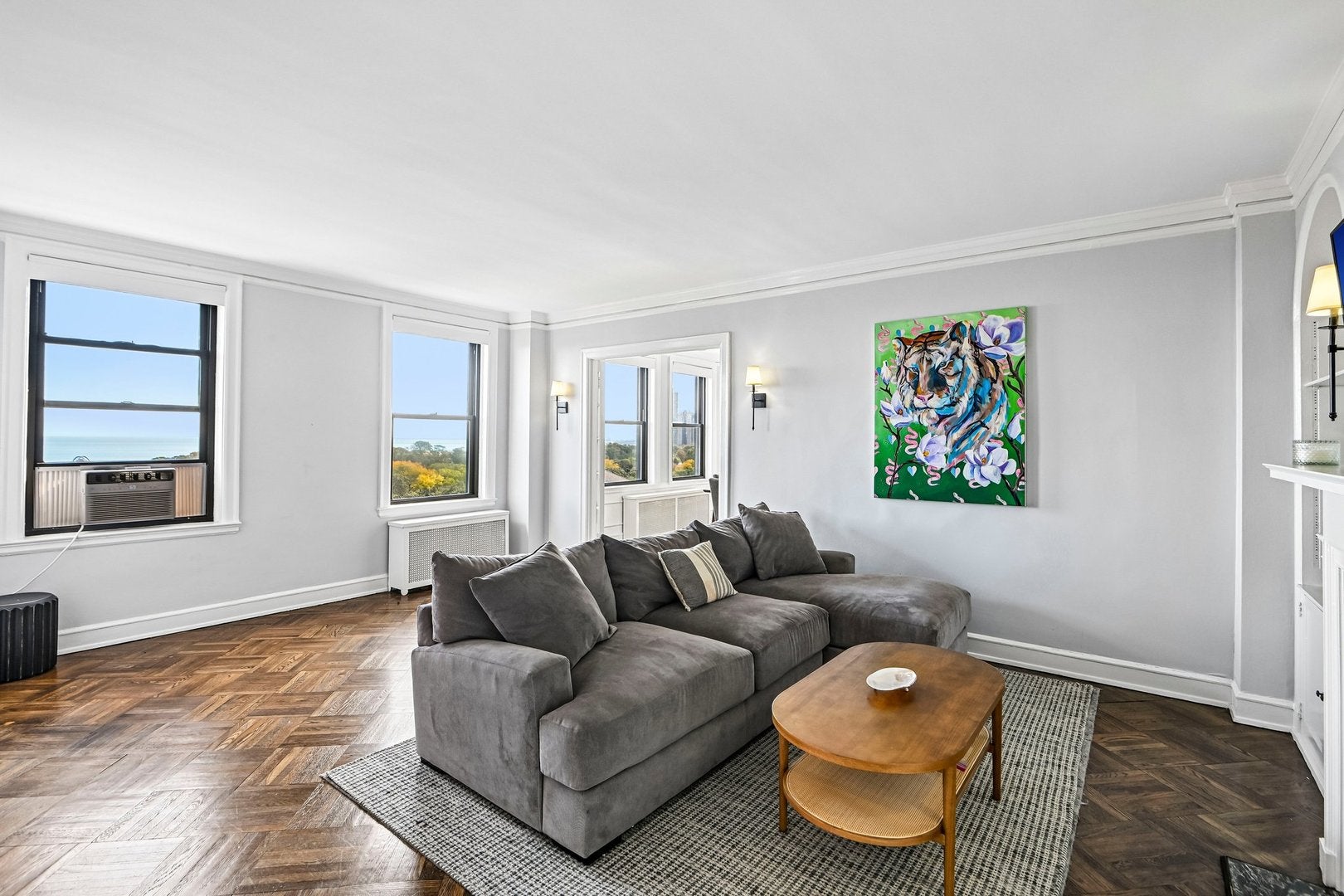 2000 N LINCOLN PARK WEST Avenue 912