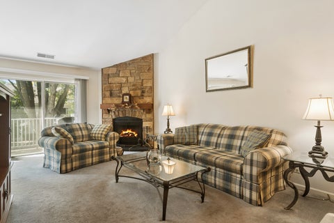 Tiny photo for 708 Newgate Lane #B, Prospect Heights, IL 60070 (MLS # 12771698)